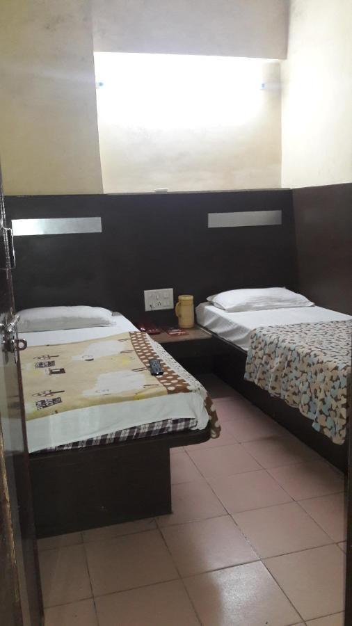 Mewar Hotel Jaipur Phòng bức ảnh