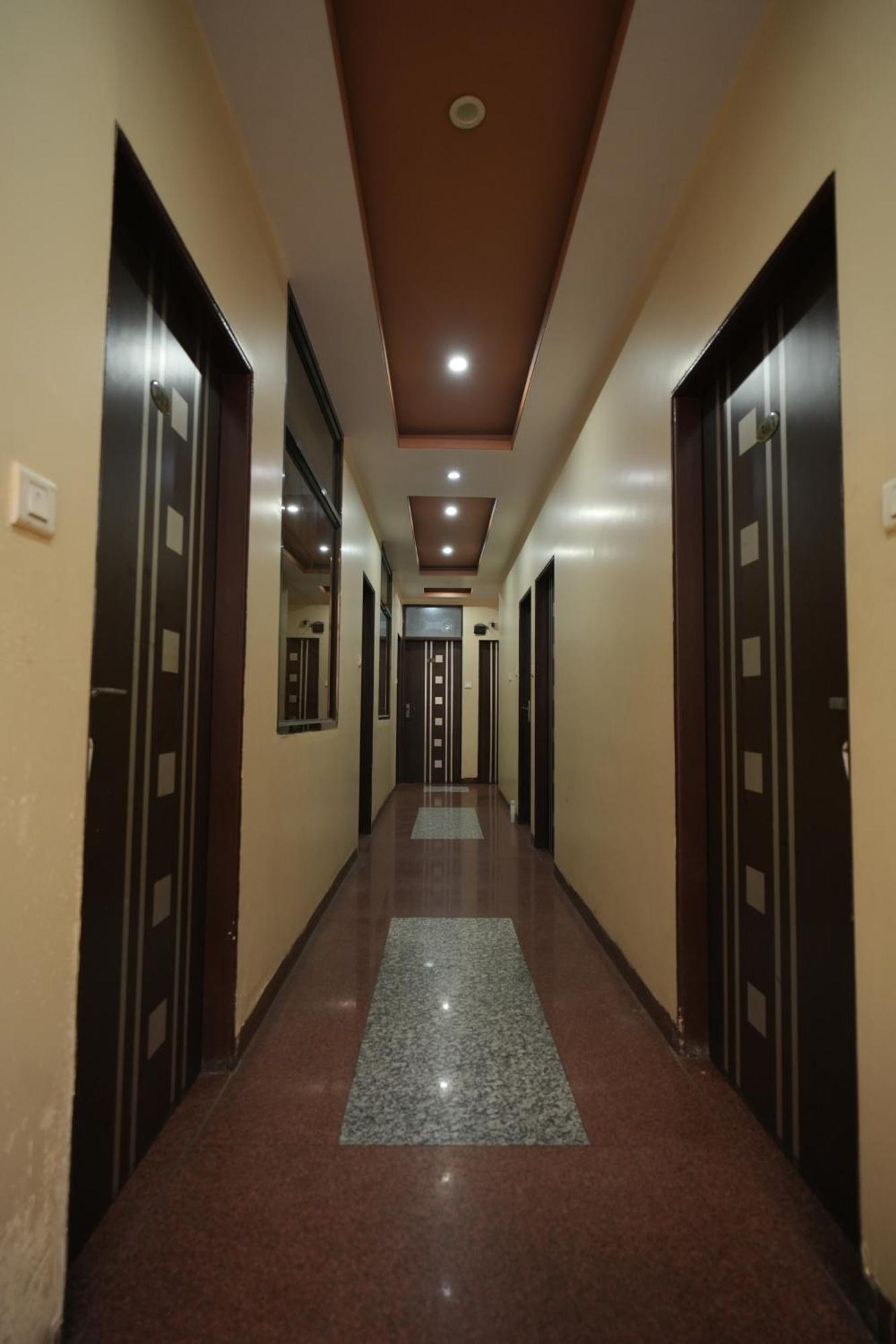 Mewar Hotel Jaipur Ngoại thất bức ảnh